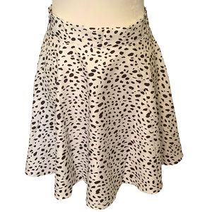 White and Black Skater Skirt Size M